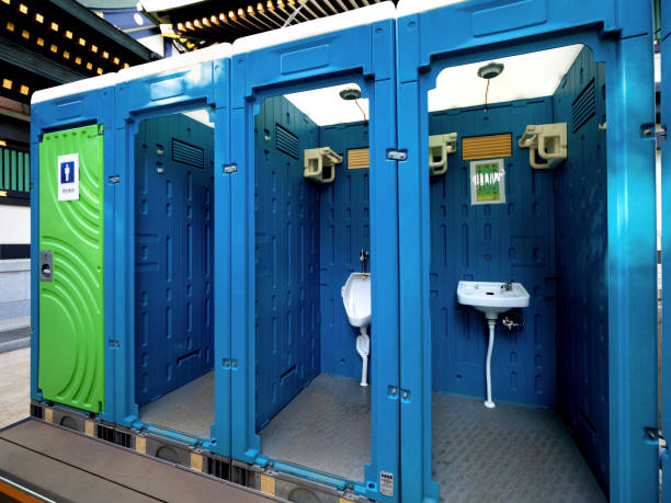 Best Portable toilet rental cost  in Parkwood, CA